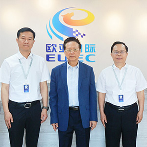 陈昌智莅临欧亚国际参观考察